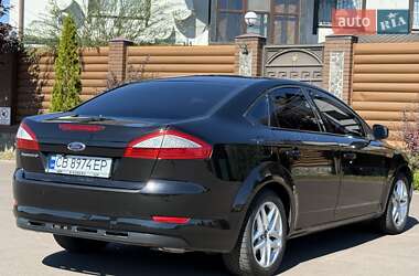 Седан Ford Mondeo 2010 в 