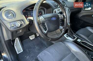 Седан Ford Mondeo 2010 в 