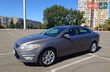 Седан Ford Mondeo 2011 в Киеве
