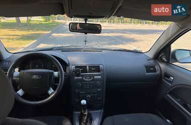 Универсал Ford Mondeo 2005 в 