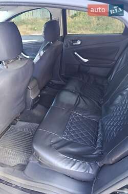 Лифтбек Ford Mondeo 2007 в 