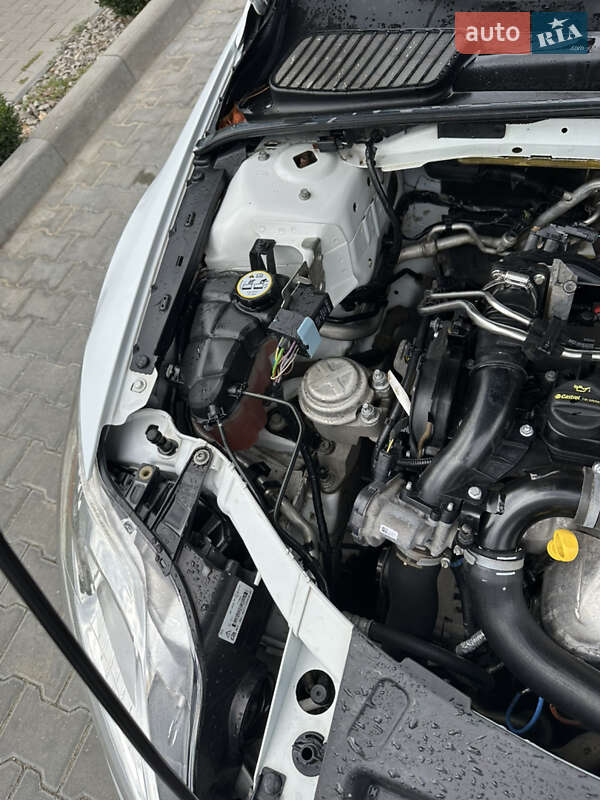 Лифтбек Ford Mondeo 2013 в Николаеве