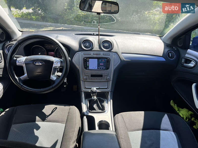 Лифтбек Ford Mondeo 2009 в Хмельницком