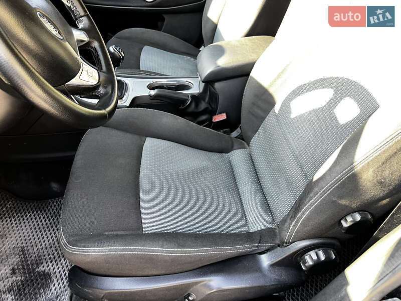Лифтбек Ford Mondeo 2009 в Хмельницком