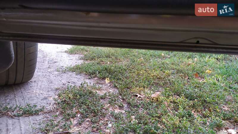 Седан Ford Mondeo 2002 в Чугуеве