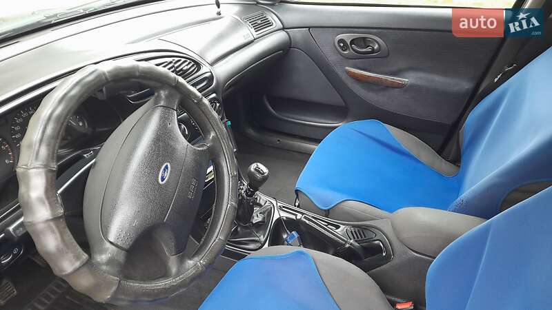 Універсал Ford Mondeo 1999 в Самборі