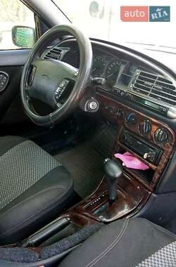 Седан Ford Mondeo 1994 в Роздільній