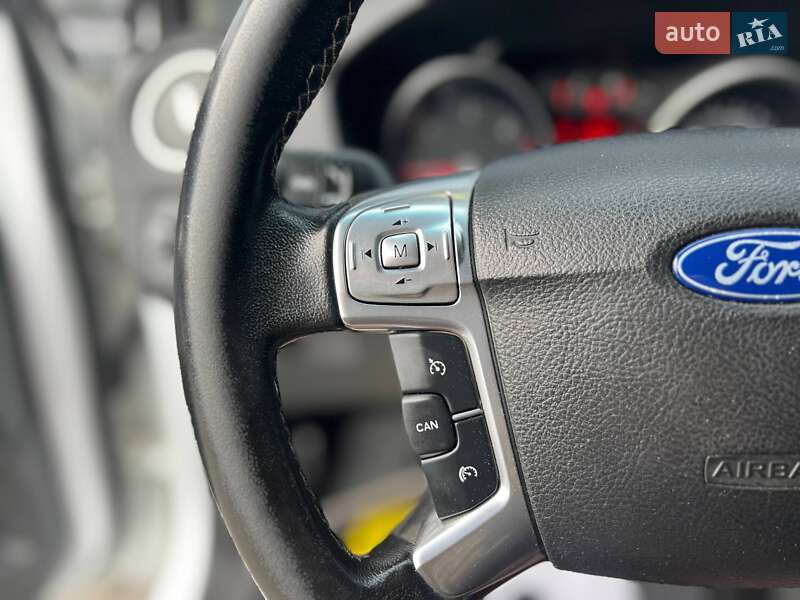 Универсал Ford Mondeo 2012 в Ивано-Франковске
