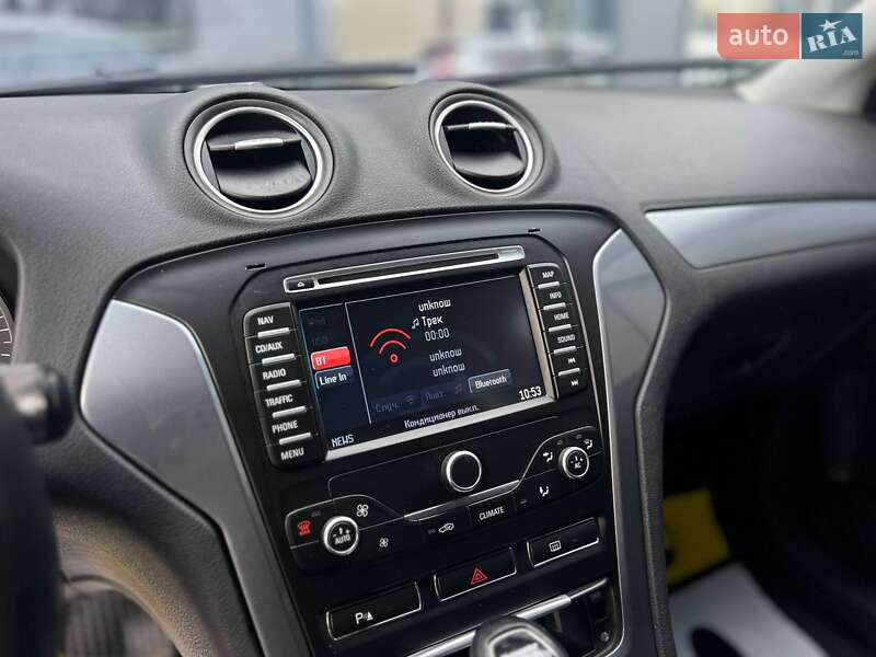 Универсал Ford Mondeo 2012 в Ивано-Франковске