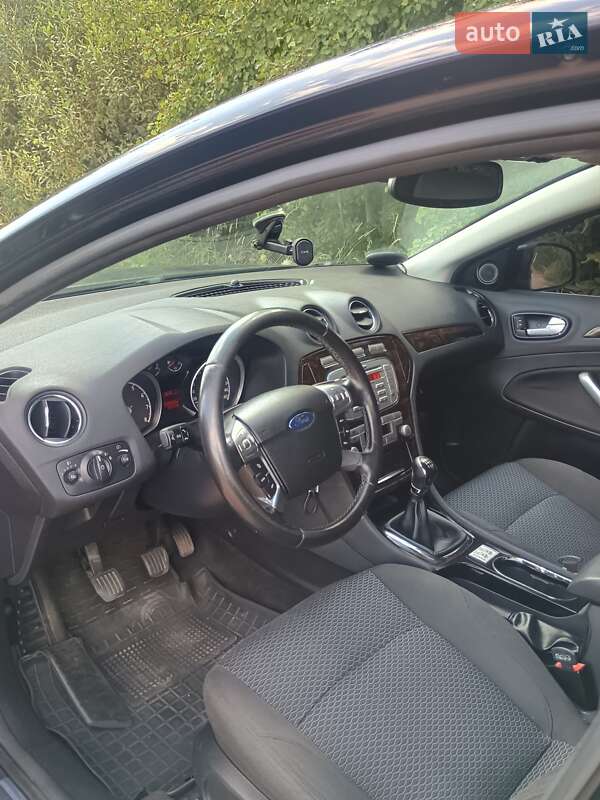 Лифтбек Ford Mondeo 2007 в Овруче фото 12 Лифтбек Ford Mondeo 2007 в Овруче