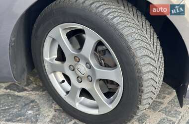 Лифтбек Ford Mondeo 2013 в 