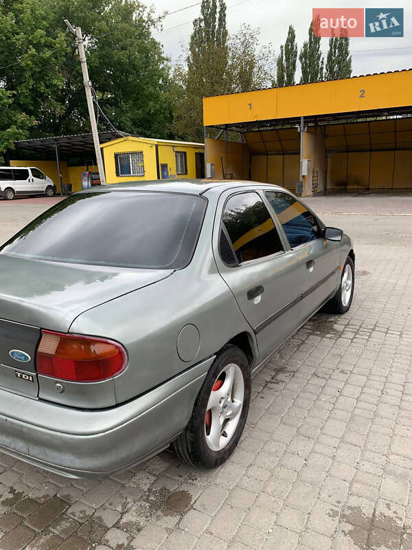 Седан Ford Mondeo 1993 в Хмельницком