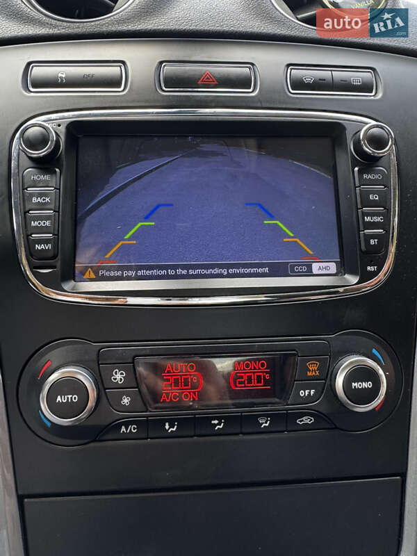 Седан Ford Mondeo 2012 в Краснограде