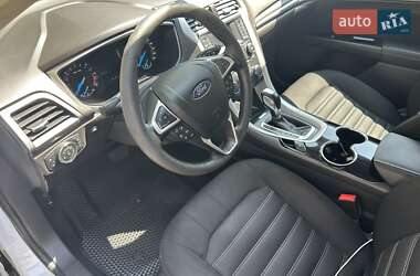 Лифтбек Ford Mondeo 2017 в 