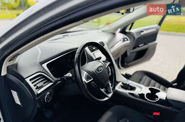 Универсал Ford Mondeo 2016 в 