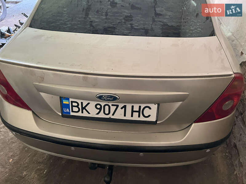 Седан Ford Mondeo 2005 в Конотопе