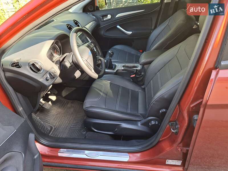 Лифтбек Ford Mondeo 2007 в Кременчуге