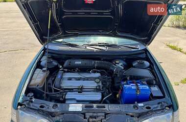 Седан Ford Mondeo 1996 в 