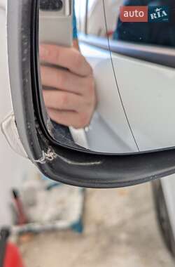 Лифтбек Ford Mondeo 2013 в 