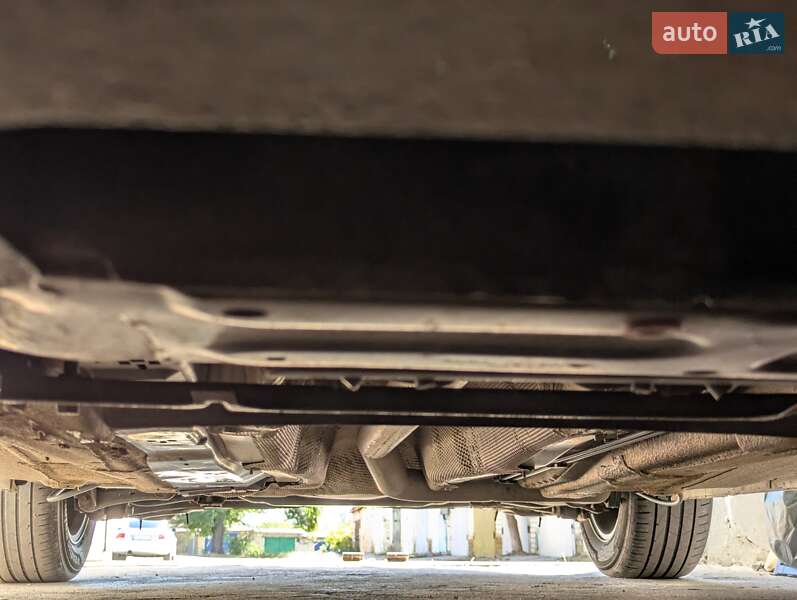 Лифтбек Ford Mondeo 2013 в Южноукраинске