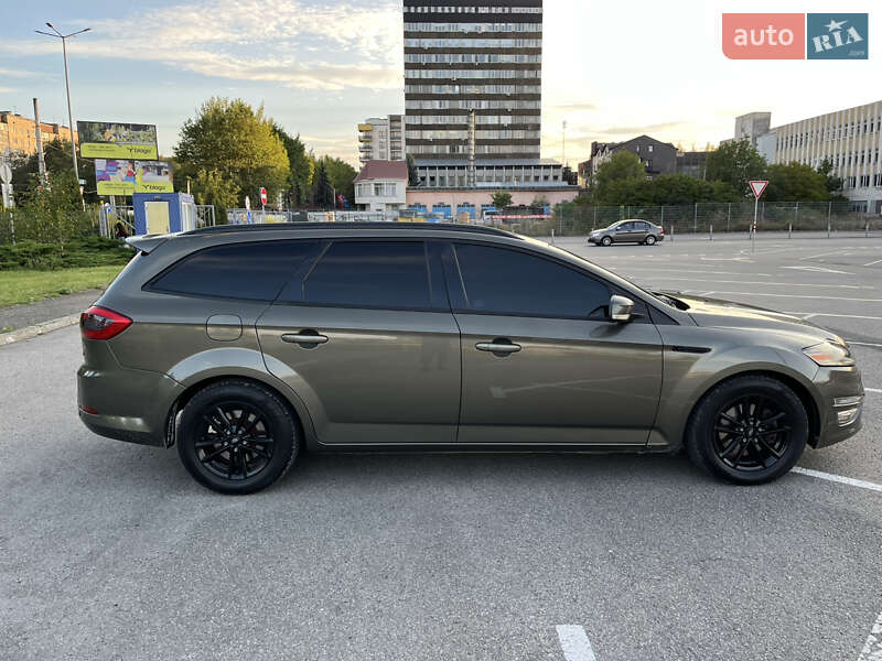 Универсал Ford Mondeo 2012 в Ивано-Франковске