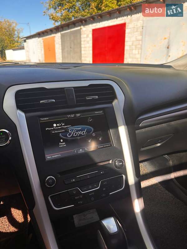 Седан Ford Mondeo 2015 в Кагарлыке