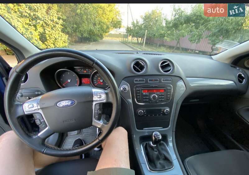 Седан Ford Mondeo 2011 в Краматорске