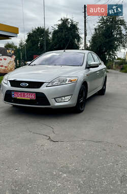Лифтбек Ford Mondeo 2009 в 