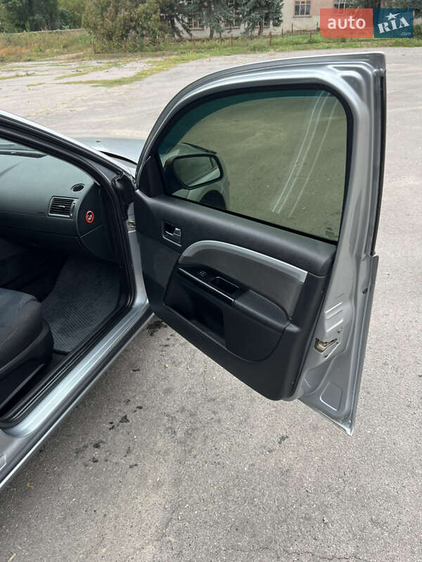 Універсал Ford Mondeo 2006 в Тульчині