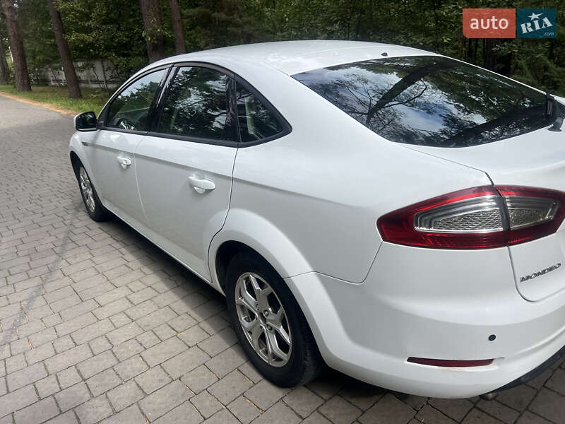 Лифтбек Ford Mondeo 2013 в Львове фото 29 Лифтбек Ford Mondeo 2013 в Львове
