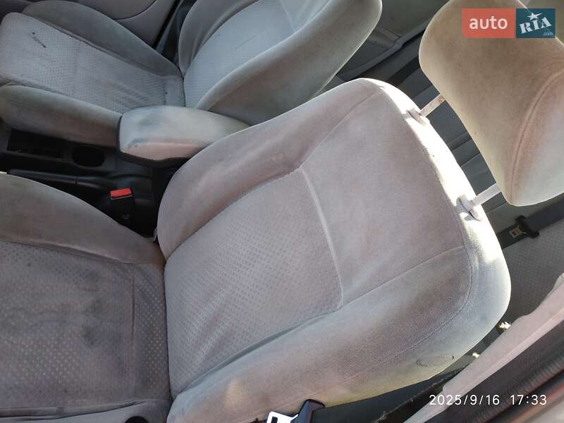 Лифтбек Ford Mondeo 2001 в Киеве