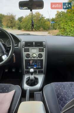 Лифтбек Ford Mondeo 2001 в 
