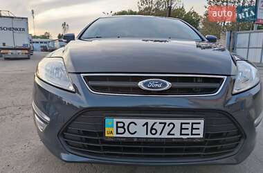 Лифтбек Ford Mondeo 2013 в 