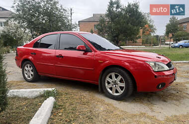 Лифтбек Ford Mondeo 2002 в 