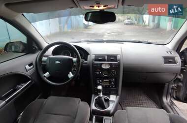 Универсал Ford Mondeo 2002 в 
