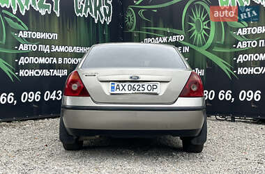 Седан Ford Mondeo 2002 в 