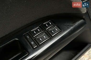 Седан Ford Mondeo 2002 в 
