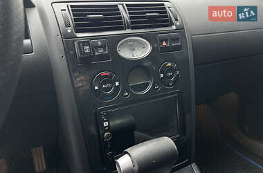 Седан Ford Mondeo 2002 в 