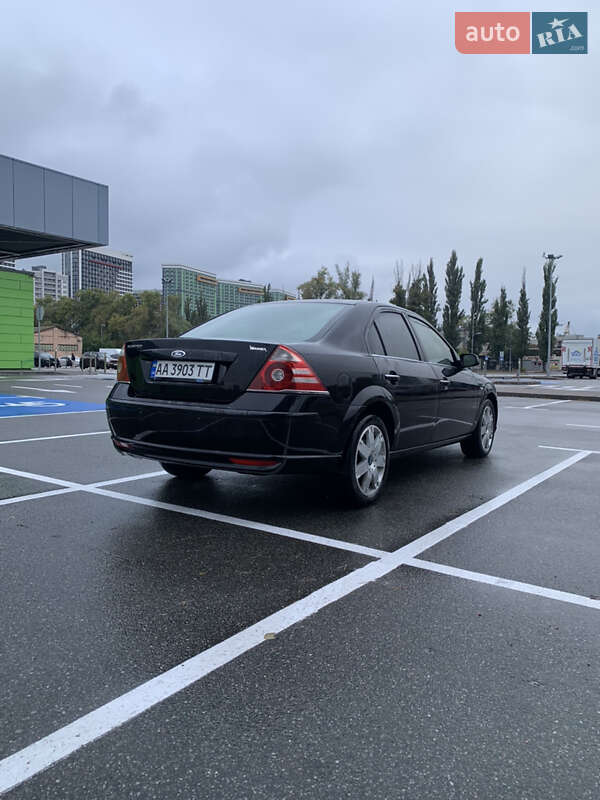 Седан Ford Mondeo 2005 в Києві