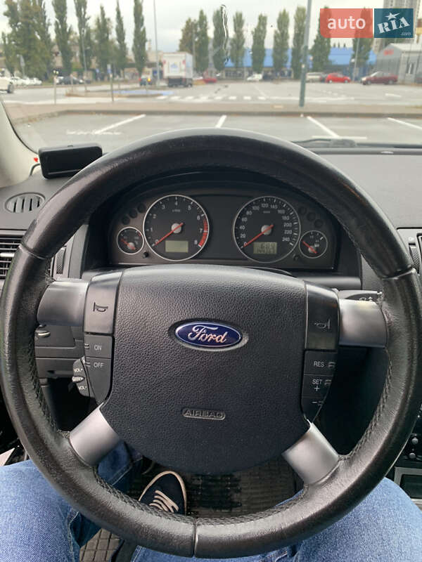 Седан Ford Mondeo 2005 в Києві