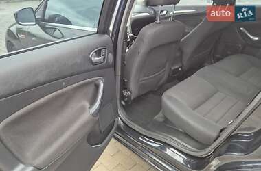 Седан Ford Mondeo 2010 в 