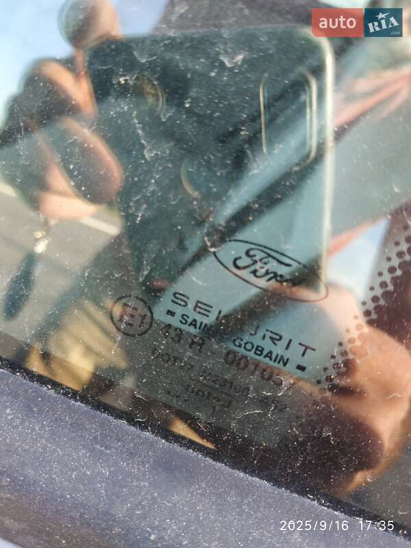 Ліфтбек Ford Mondeo 2001 в Києві фото 68 Ліфтбек Ford Mondeo 2001 в Києві