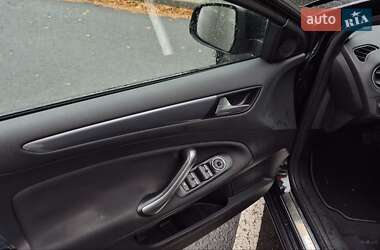 Седан Ford Mondeo 2012 в  фото 12 Седан Ford Mondeo 2012 в