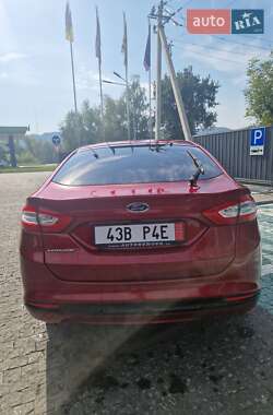 Седан Ford Mondeo 2016 в 