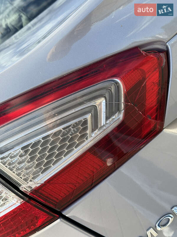 Седан Ford Mondeo 2012 в Черкассах