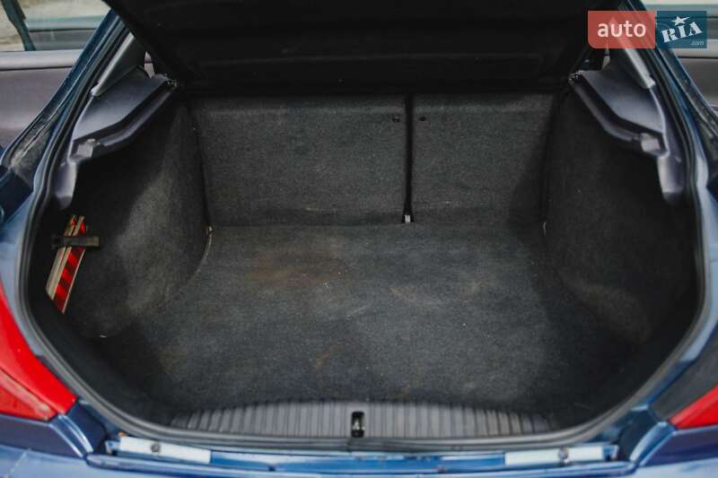 Лифтбек Ford Mondeo 1998 в Кременчуге