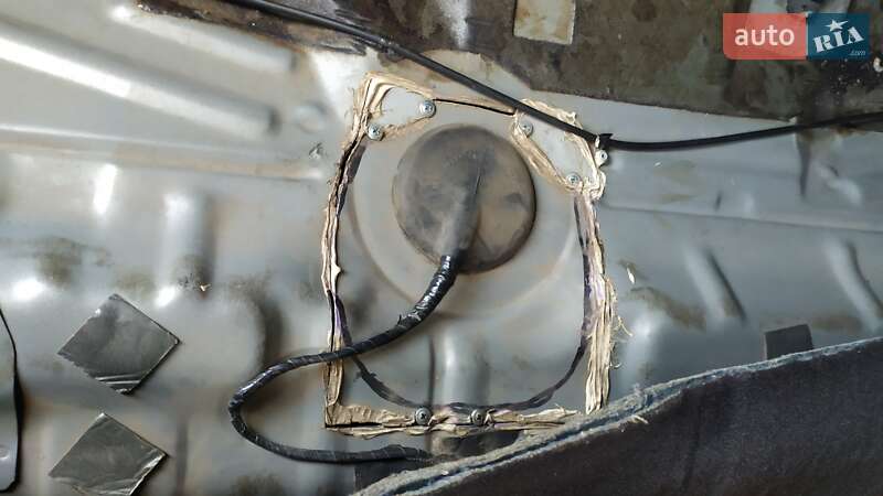 Седан Ford Mondeo 2002 в Чугуеве