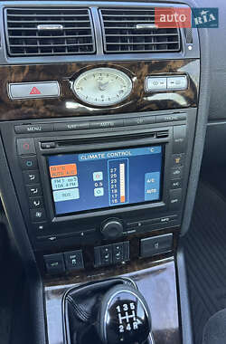 Седан Ford Mondeo 2004 в  фото 17 Седан Ford Mondeo 2004 в