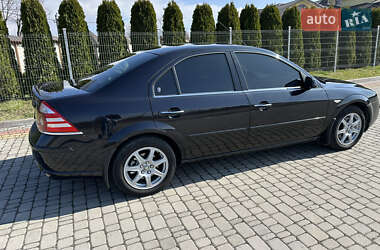 Седан Ford Mondeo 2004 в  фото 32 Седан Ford Mondeo 2004 в