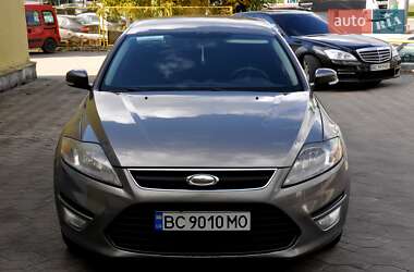 Седан Ford Mondeo 2011 в 